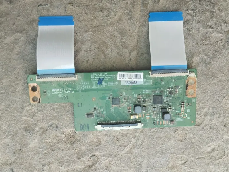 LED Televizor platalari: Main Board (Asosiy plata) va T-Con plata soti — фото 3