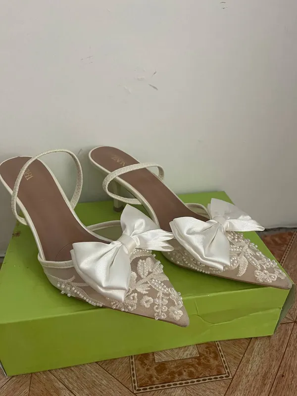Zara tufle bir marta kiyilgan 37 razmeri