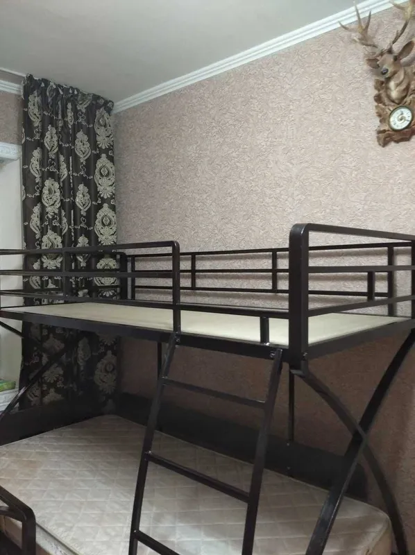 Продам кровать в хорошем состоянии 2