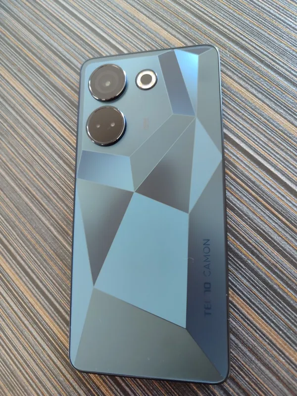 Techno Camon 20 Pro Techno Camon 20 Pro