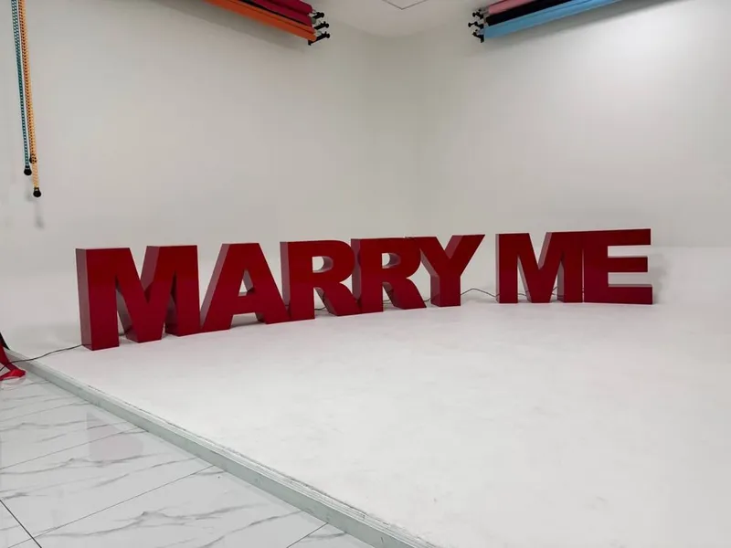 Marry Me fotozona bukva sotiladi Merri mi bukva sotiladi Yunusobod — фото 4