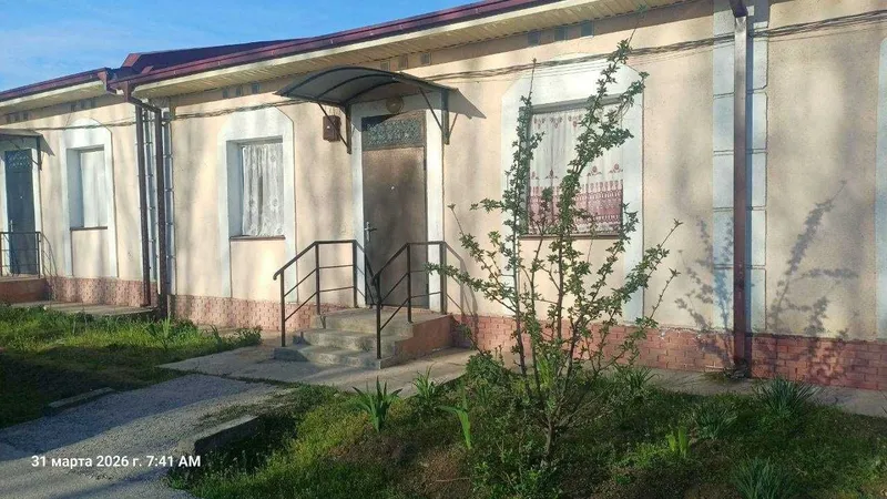 Самарқанд тумани Навобод МФЙда 2 сотыхли котедж сотилади