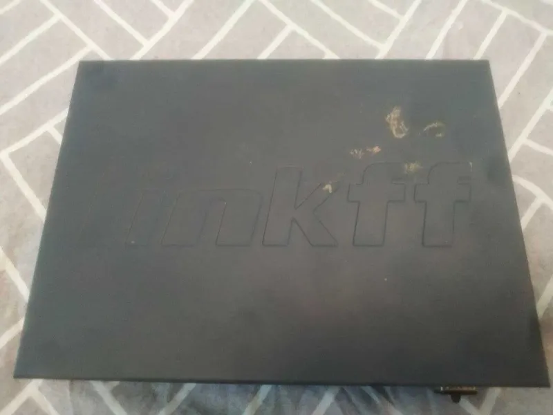 Коммутатор Swich Linkff FF-Q411A (Gb4+2+1SFP) — фото 2