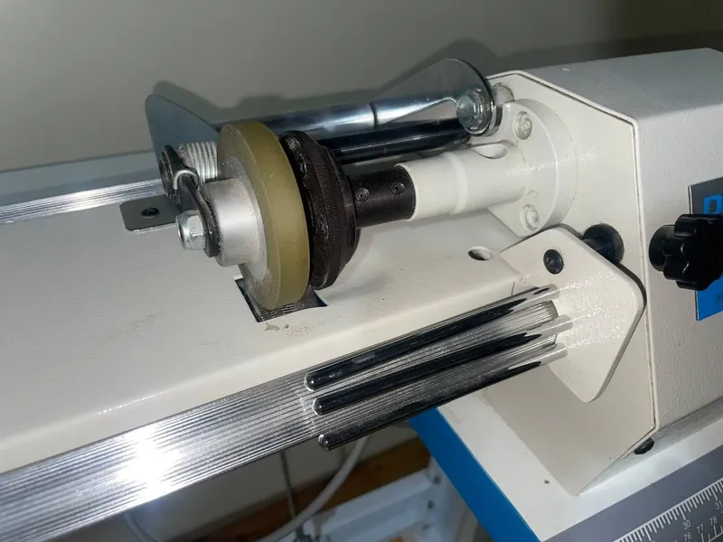 Бейкорезка DISON DS-801A. Бейка тикув машинаси — фото 3