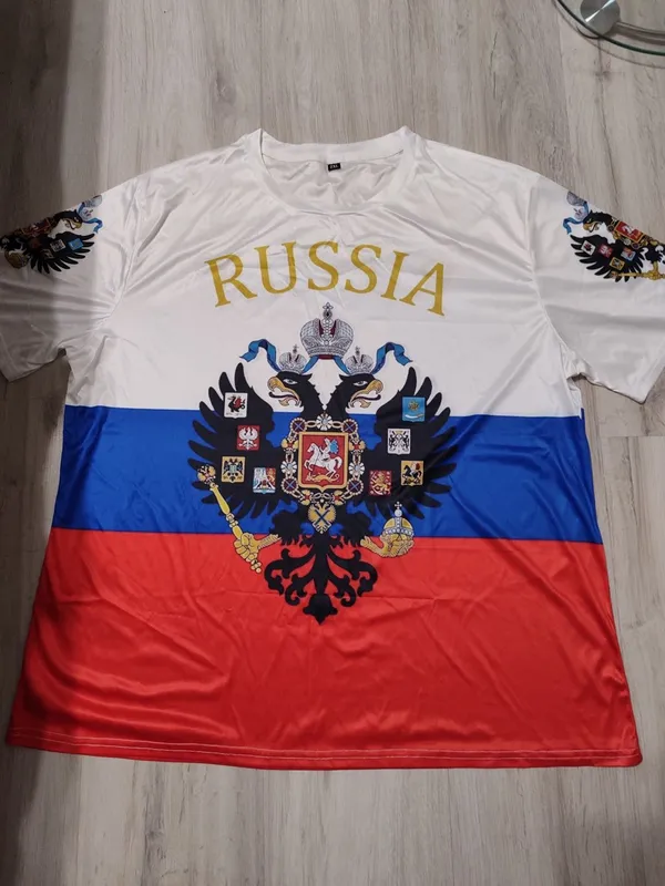 Футболка с принтом