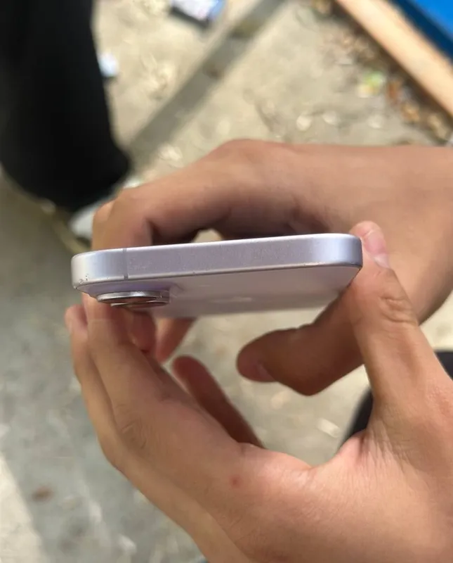 iPhone 17. eSIM, 256 ГБ. Коробка, документы 2 iPhone 17. eSIM, 256 ГБ. Коробка, документы 2