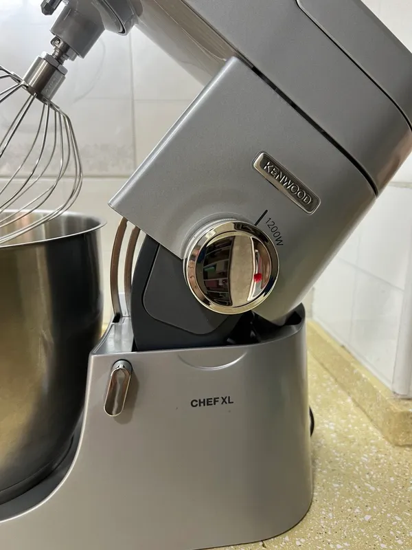 Миксер планетарный Kenwood 3