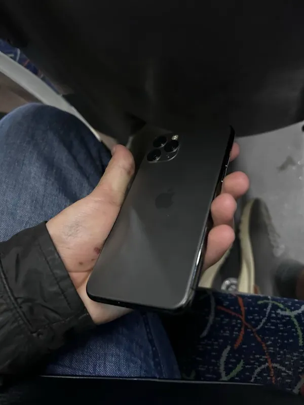 Iphone 11 pro ideal holatda — фото 2