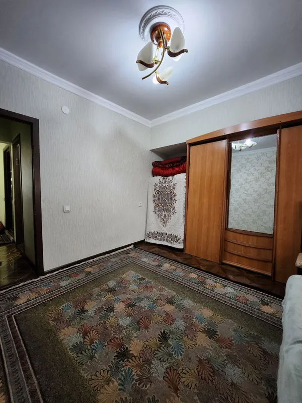 Продается кв-ра 4/5/8 массив Алай ор.Главпочтамт — фото 9