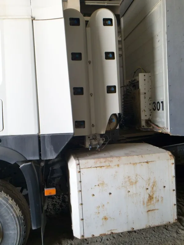 Sinotruk HOWO A7 420. 6