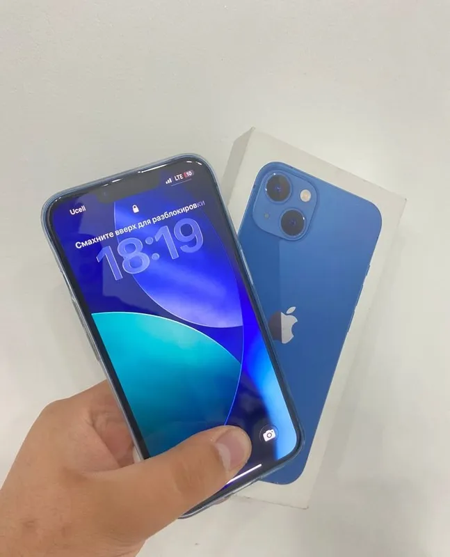 iPhone 13, идеальное состояние, 128 ГБ, аккумулятор 95%, есть коробка 1 iPhone 13, идеальное состояние, 128 ГБ, аккумулятор 95%, есть коробка 1