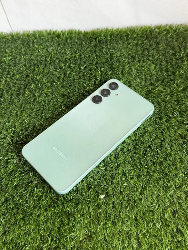 Samsung Galaxy A16 256/8 srochno 2 Samsung Galaxy A16 256/8 srochno 2