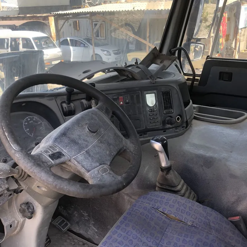 Sementovoz Sinotruck Howo A6 (oq rangli) — фото 4