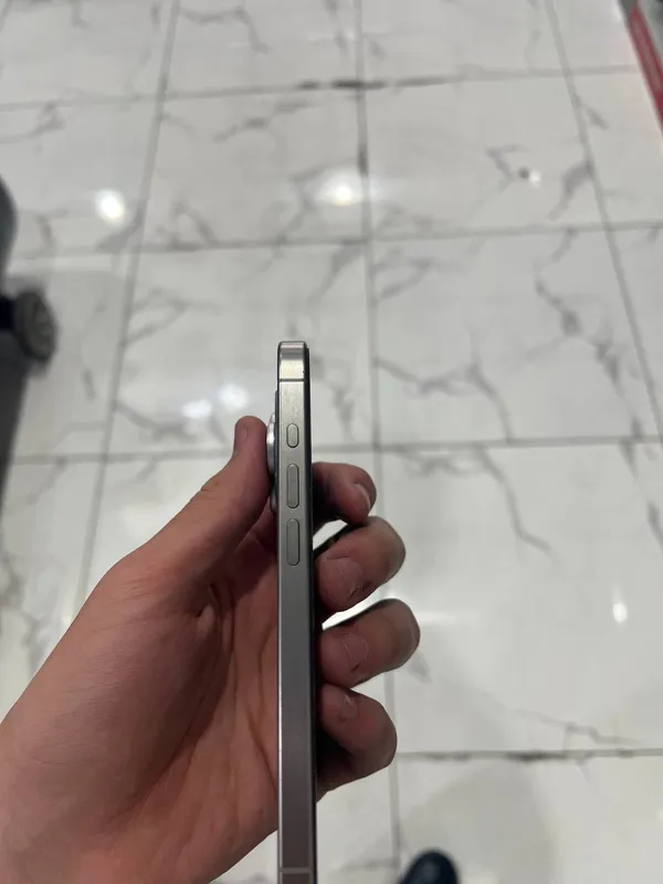 Iphone 15 pro titanium 128gb 6 Iphone 15 pro titanium 128gb 6