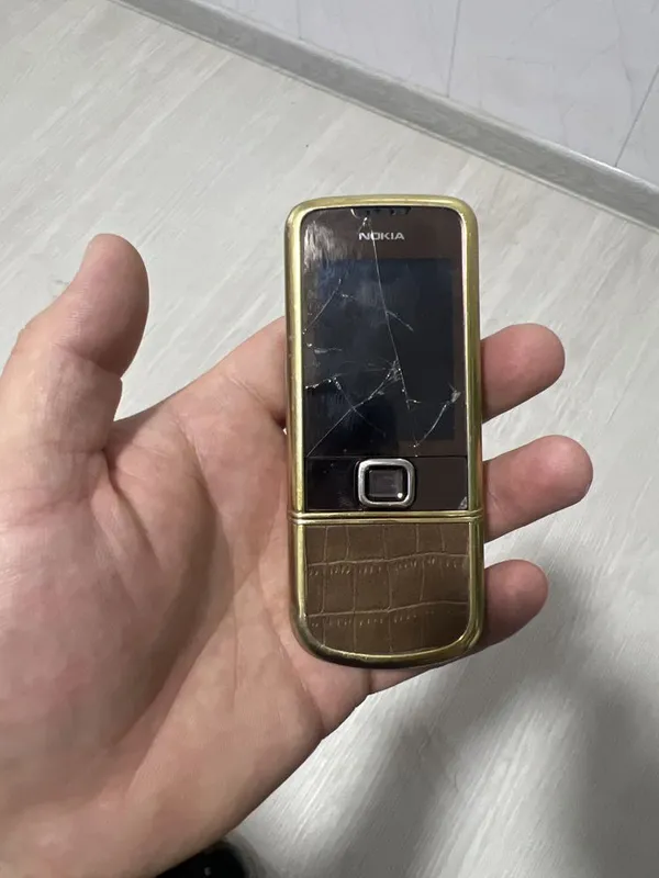 Nokia 8800 Sapphire Arte 1 GB — фото 2