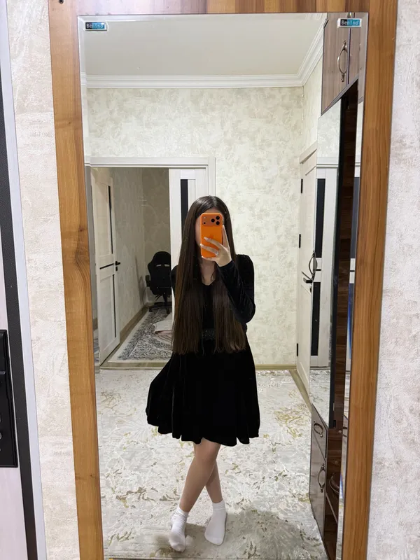 Продаётся платье DolceGabanna 1