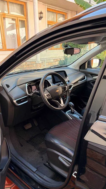 Продам срочна Chevrolet Tracker 2 LTZ 5