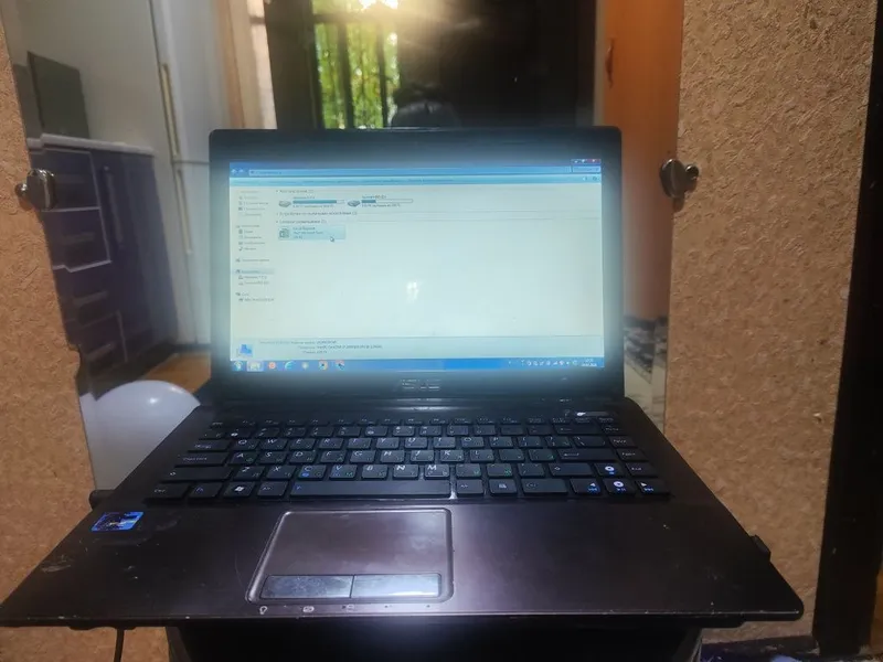 Noutbook Kompyuter ASUS 1 Noutbook Kompyuter ASUS 1