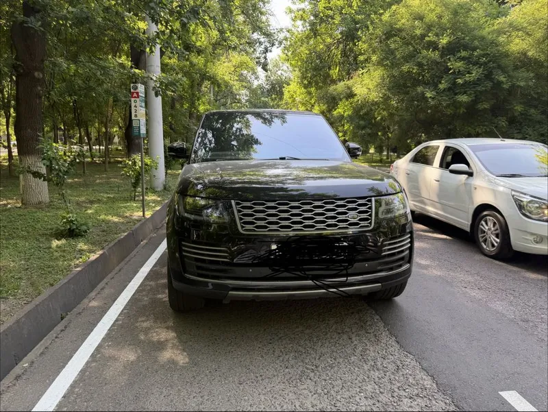 Range Rover Autobiography 5L superchargered — фото 2