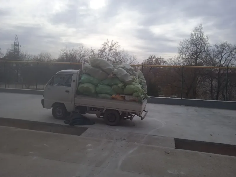 Вывоз Мусор строй Мусор олиб кетиш хизмати Лобо — фото 1
