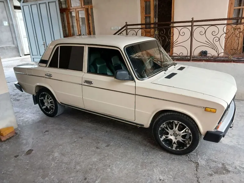 Vaz 2106 sotiladi. 3