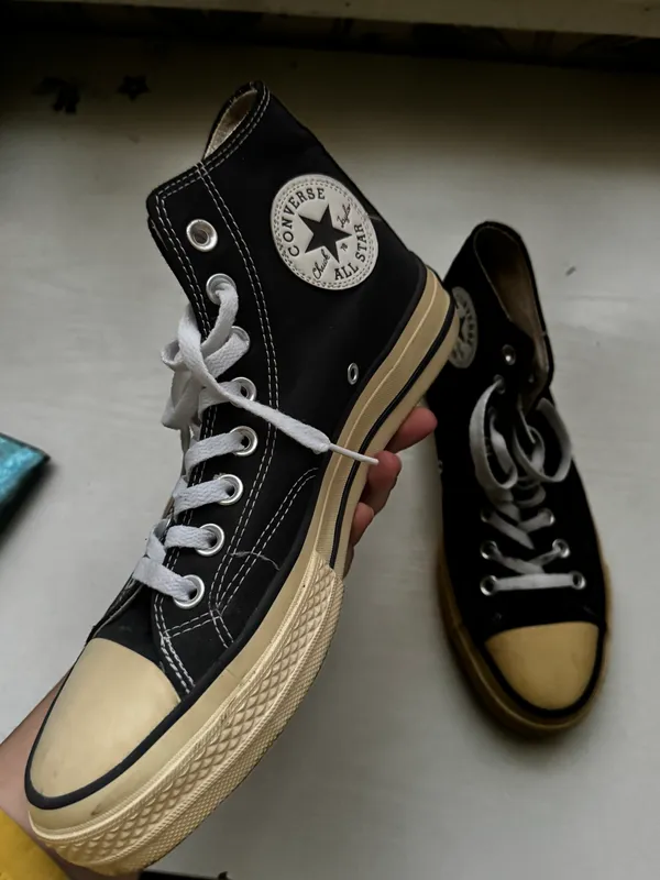 Converse krossovkalari 39–40 o‘lcham 2 Converse krossovkalari 39–40 o‘lcham 2