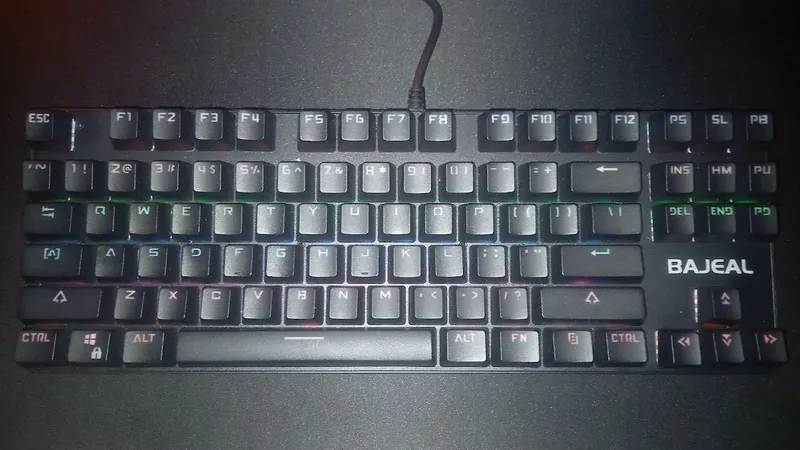 RGB клавиатура, черного цвета, механическая клавиатура 2 RGB клавиатура, черного цвета, механическая клавиатура 2