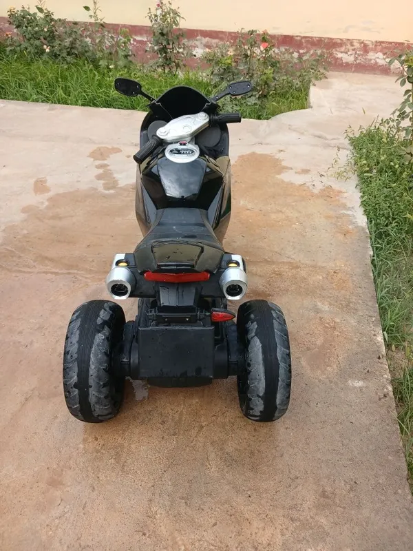 Elekrton motosikil yosh bolalar uchun 2