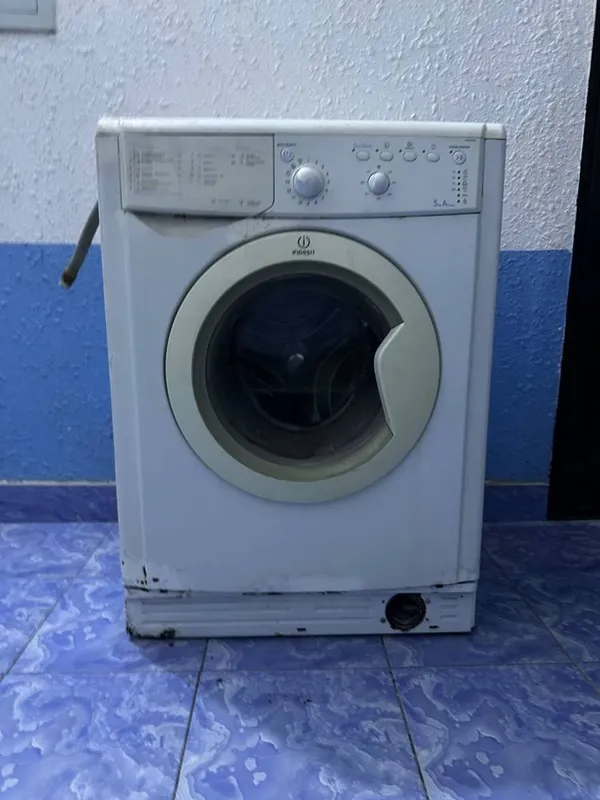 Indesit Кир ювадиган мошина 2