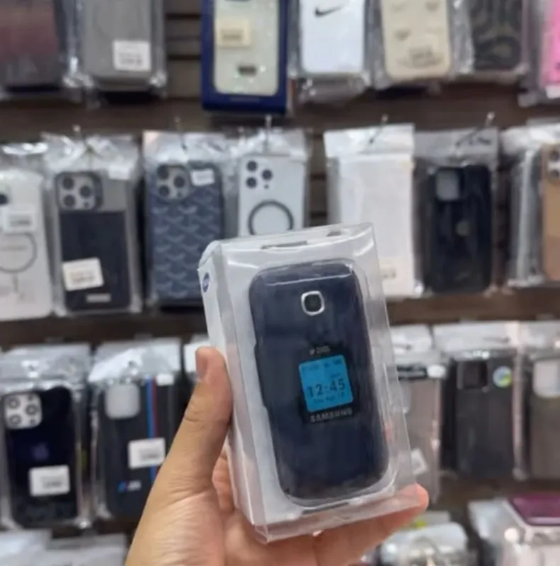 Gusto GSM Samsung telefoni sotiladi Gusto GSM Samsung telefoni sotiladi