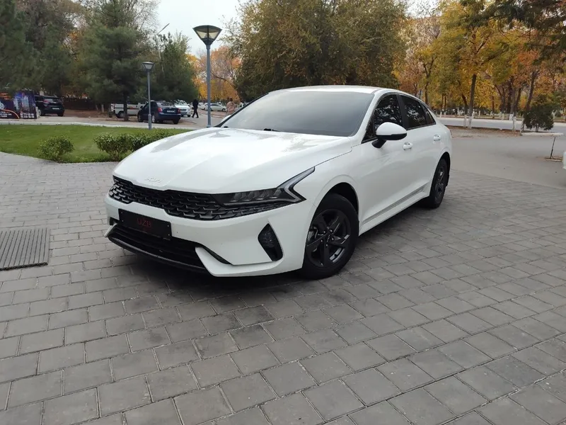 KIA K5 2022 yil Benzin