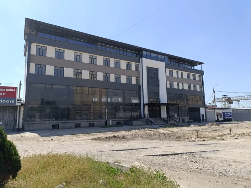 Аренда отдельно стоящего здания 3500 кв.м, Яшнабадский район, Ташкент