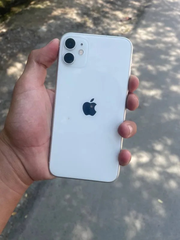 iPhone 11 64/79, Face ID, TT есть, всё на месте 1 iPhone 11 64/79, Face ID, TT есть, всё на месте 1