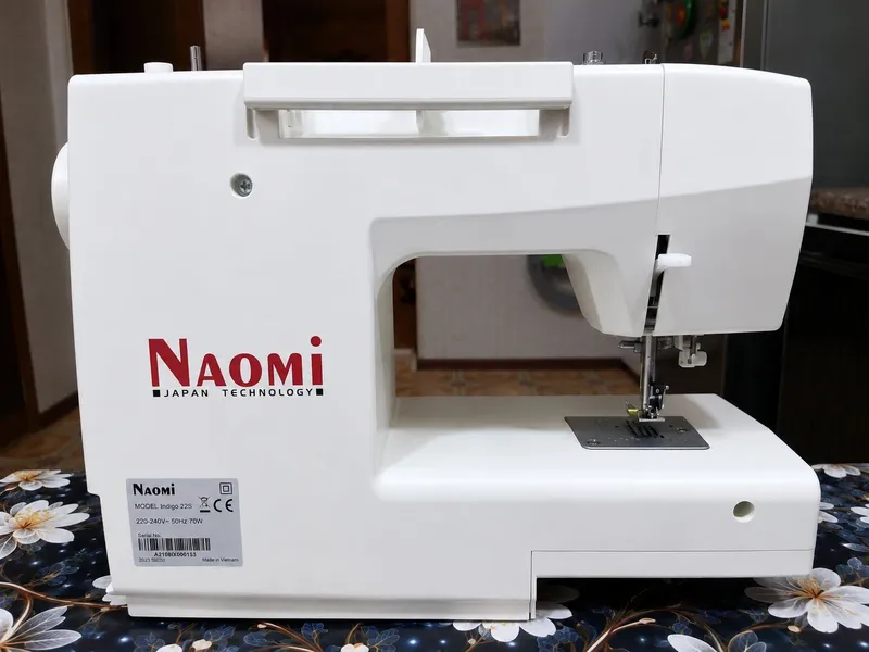 электромеханическая швейная машина Naomi Indigo 22S. — фото 1 электромеханическая швейная машина Naomi Indigo 22S. — фото 1