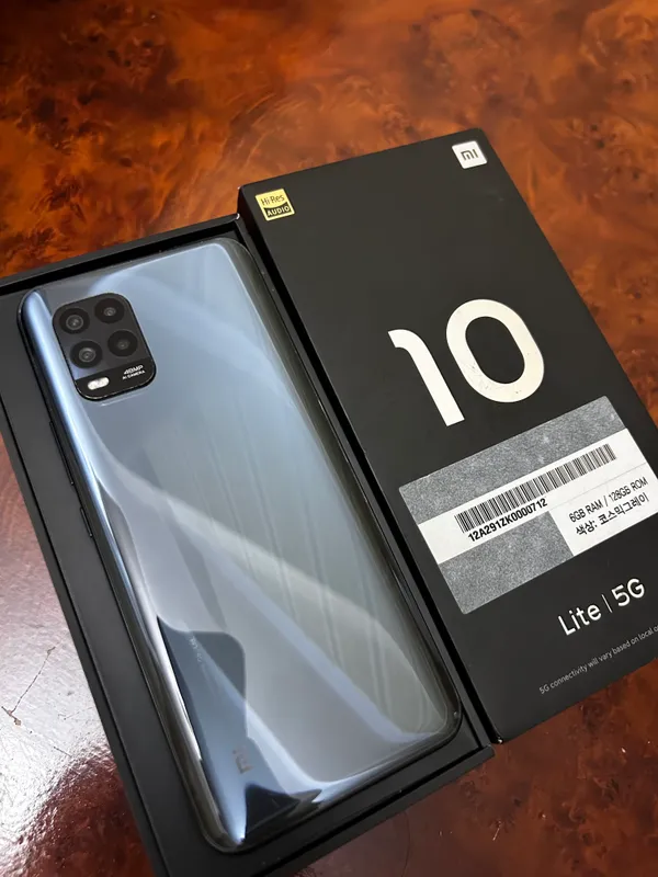MI 10 Lite — 200 000 сум, ещё договоримся 6