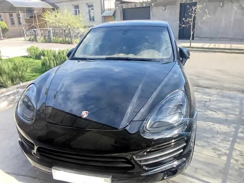 ПРОДАЁТСЯ: Porsche Cayenne S 2012 4.8L Бензин.