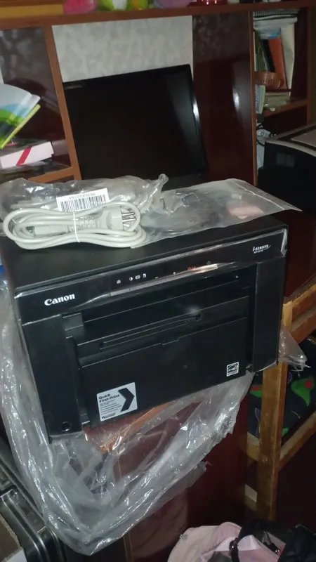Принтер Canon i-SENSYS MF3010 (3 в 1) 1