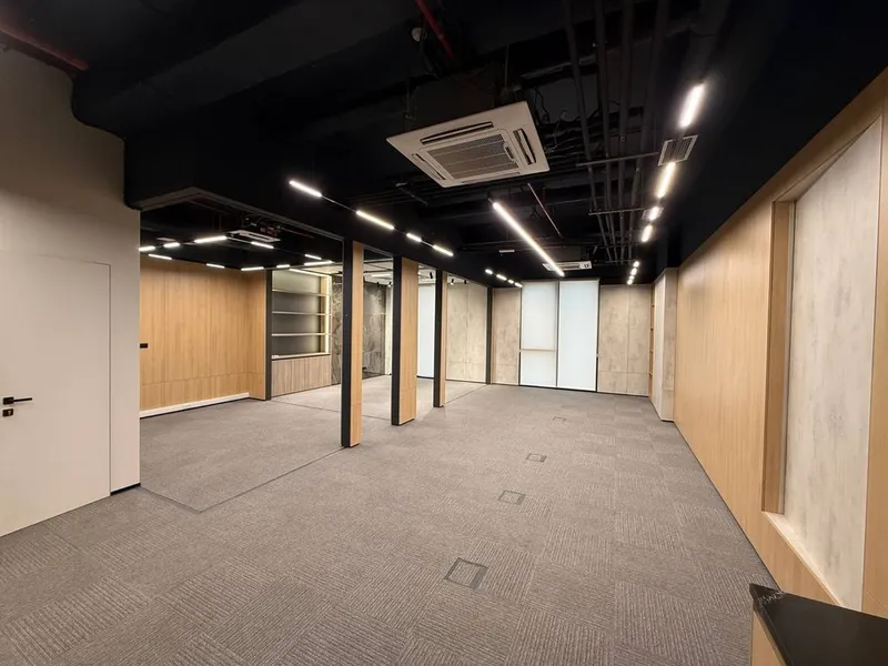Аренда офиса в Бизнес Центре 98 кв.м. | Trilliant Tower 2 3