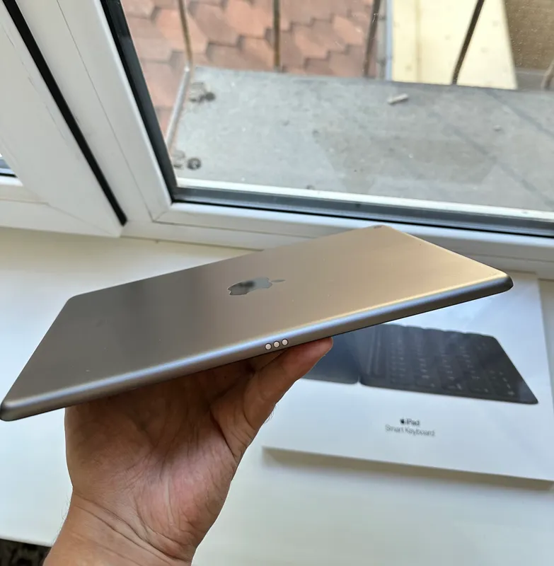 iPad 9 Gray 64GB +Smart Keyboard — фото 3 iPad 9 Gray 64GB +Smart Keyboard — фото 3