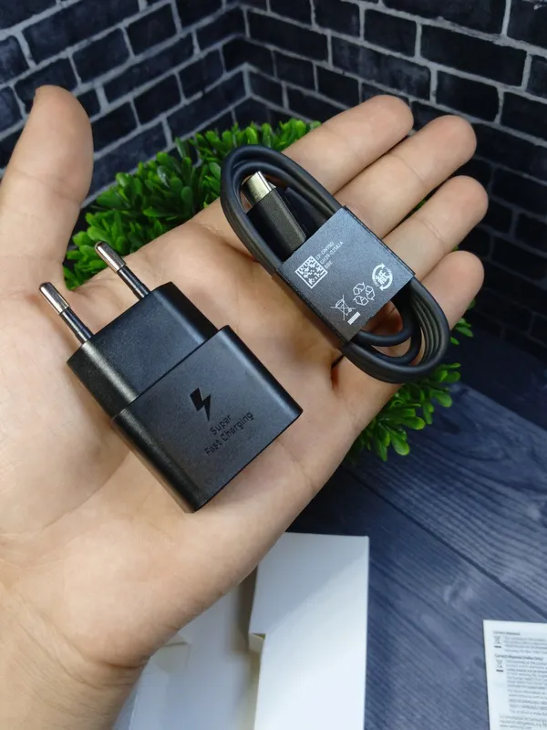 Сетевое зарядное устройство Samsung 25W PD USB-C 8