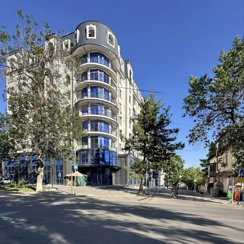 Сдается нежилое помещение 700 кв.м 2 ур вдоль дороги 1