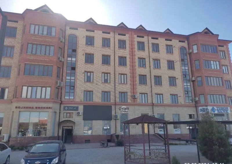 Продаётся 2-комнатная квартира с мебелью и техникой 1