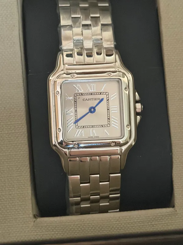 Женские часы Cartier 2