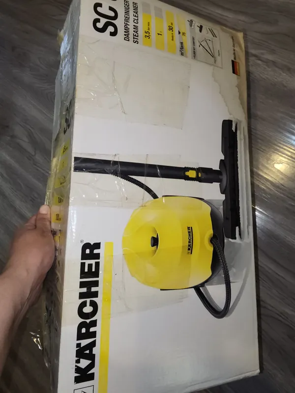 Продаётся пароочиститель Karcher — фото 1