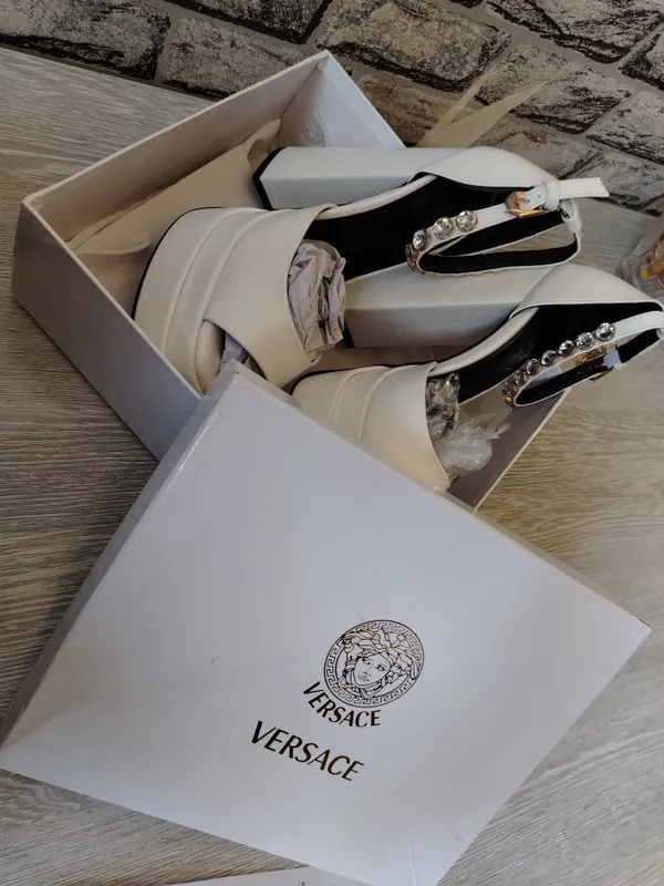 Босоножки versace на платформе 1 Босоножки versace на платформе 1