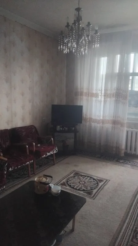 Kvartiraga qizlar qòyiladi