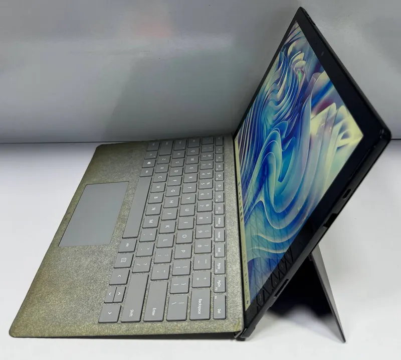Microsoft Surface 4 Microsoft Surface 4