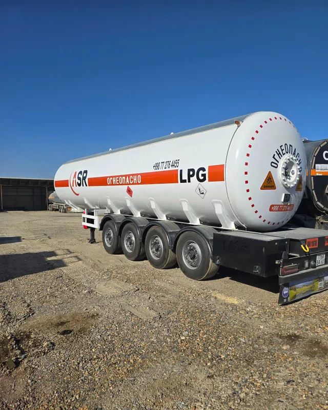 Yangi gaz tashuvchi tirkama 1 Yangi gaz tashuvchi tirkama 1