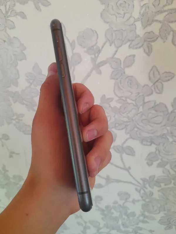 iphone 11 Xotirasi 64 fes aydi truton ishledi 2 iphone 11 Xotirasi 64 fes aydi truton ishledi 2