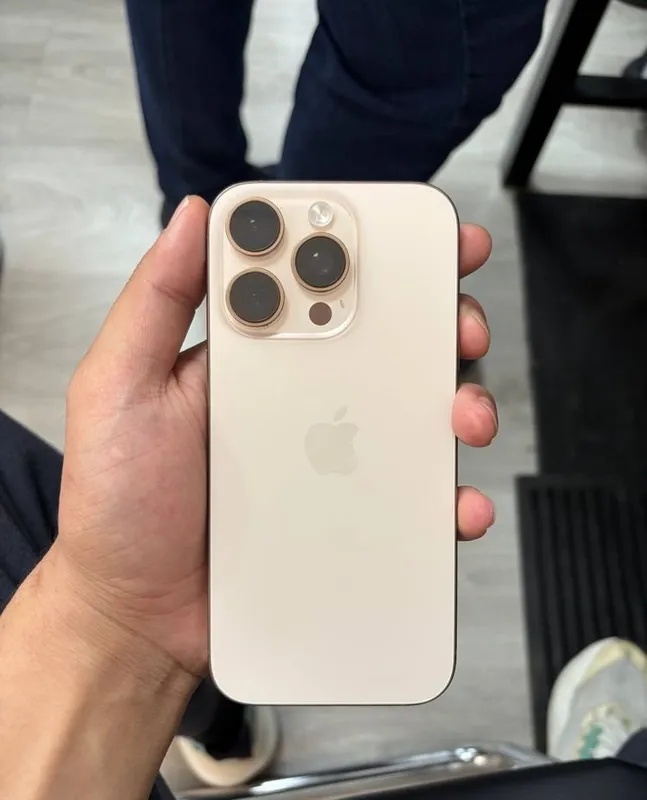 iPhone 16 Pro, ёмкость аккумулятора 91% 3 iPhone 16 Pro, ёмкость аккумулятора 91% 3